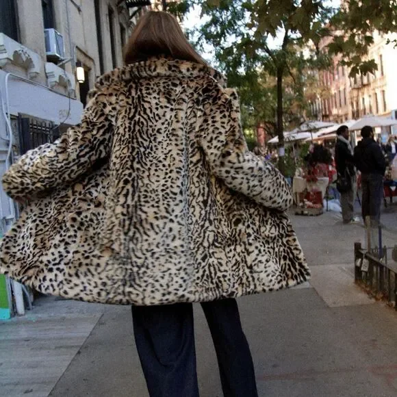 Zara faux fur animal print coat - Picture 5 of 8